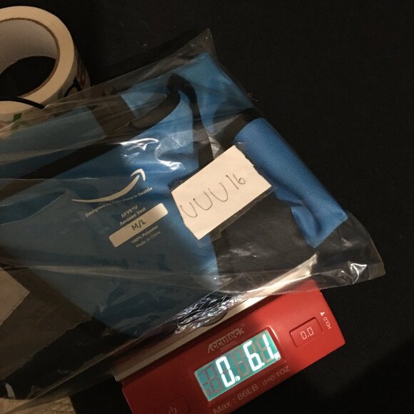 Amazon Blue Employee Uniform Vest Unisex Sleeveless Zip Up Size M/L - Picture 7 of 7